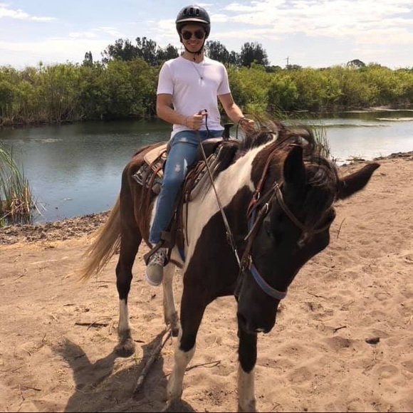 Meet your Posher, Sebastian - Picture 1 of 1